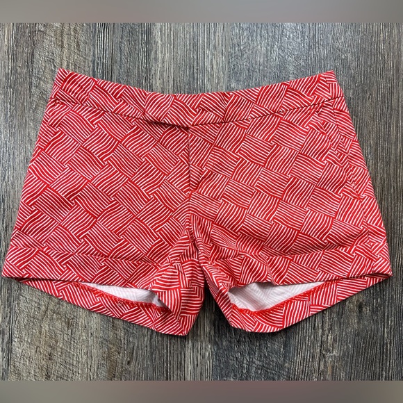 Banana Republic Tailored Coral White Geometric Women's Flat Front Shorts Size 0 - Picture 2 of 8